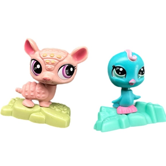 McDonald’s Exclusive Littlest Pet Shop Collectible Toy Bundle 2010 - Picture 3 of 5